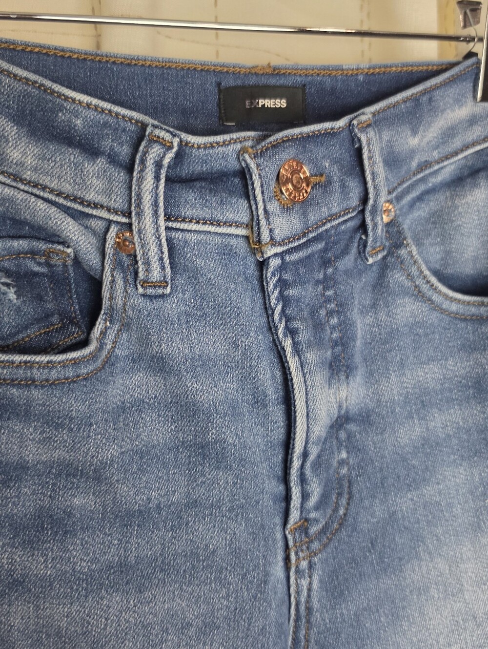 Express 90s Slim High Rise Jean - Picture 4 of 10